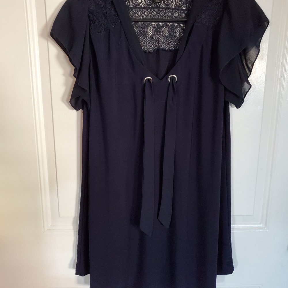 Sleeveless top